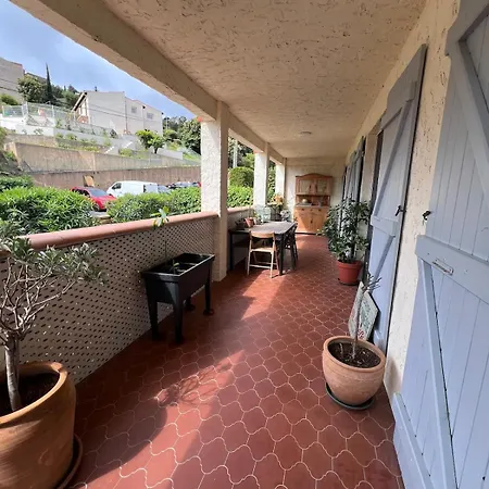 4 Avec Terrasse דירה קבלייר-סור-מר